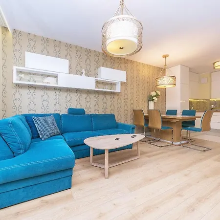 Pomorskie Aquarius Apartman *